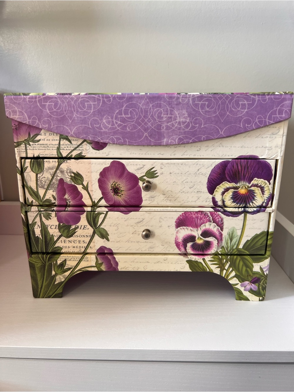 Enchante Accessories Jewelry Box